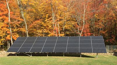 Ground Mounts and Energy Storage Photo